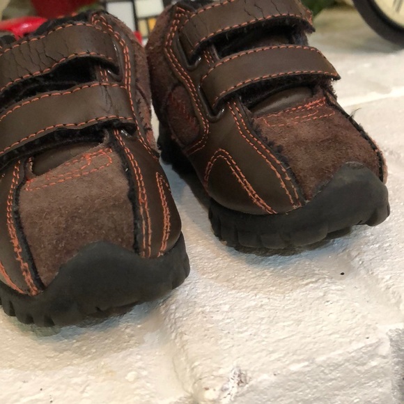 The children’s place Brown  Sneakers - Picture 4 of 8